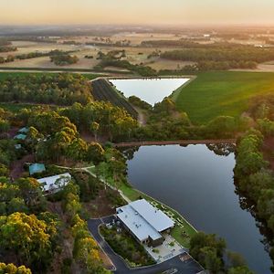Eight Willows Retreat